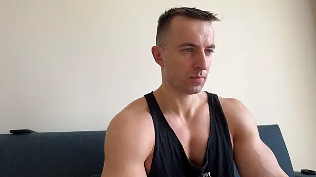 Snapshot of Andy_pecman chatting on January 18, 11:00 am Andy pecman online show from January 18, 11:00 am
