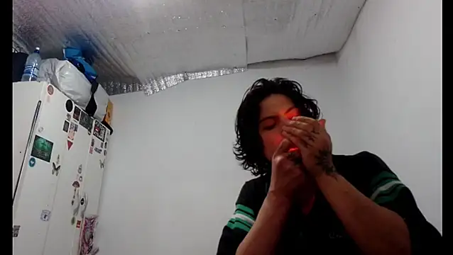 Xtrem3HARDxxx online show from October 2, 5:44 am