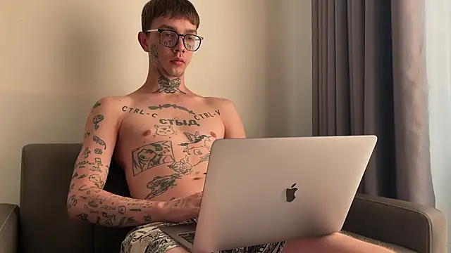 anahori  simon online show from April 15, 9:20 am