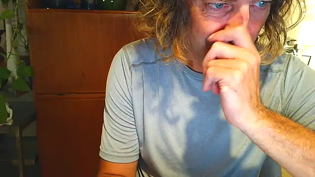 Snapshot of costanza7070 chatting on September 23, 2:11 am costanza7070 online show from September 23, 2:11 am