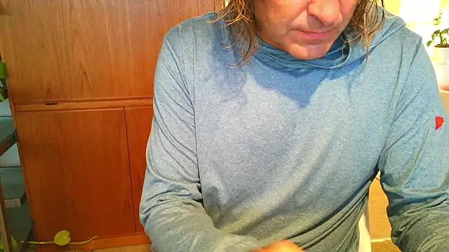 Snapshot of costanza7070 chatting on September 22, 2:00 am costanza7070 online show from September 22, 2:00 am