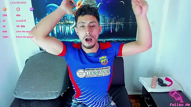 Piggy Eddy online show from October 15, 7:32 pm