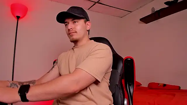 james connor2 online show from October 18, 7:08 pm