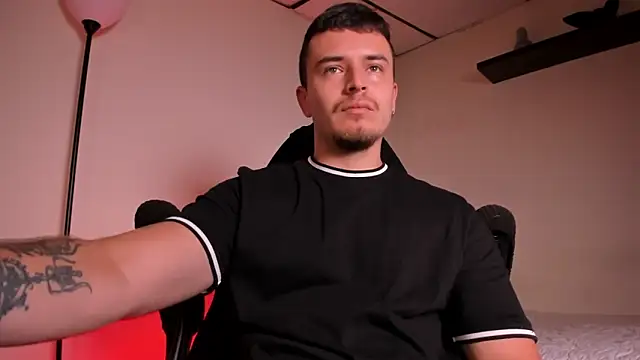 james connor2 online show from February 28, 7:46 pm