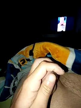 slawlargo01 online show from March 3, 7:16 am