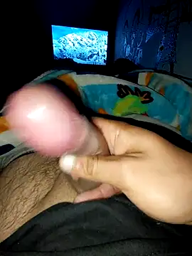 slawlargo01 online show from February 2, 7:51 am