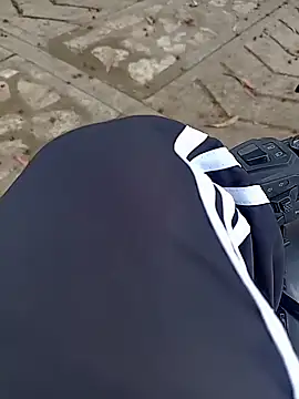 Cuervo maniaco online show from October 12, 4:45 pm