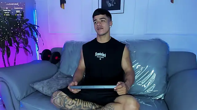 Rob saenz  online show from January 10, 3:27 pm