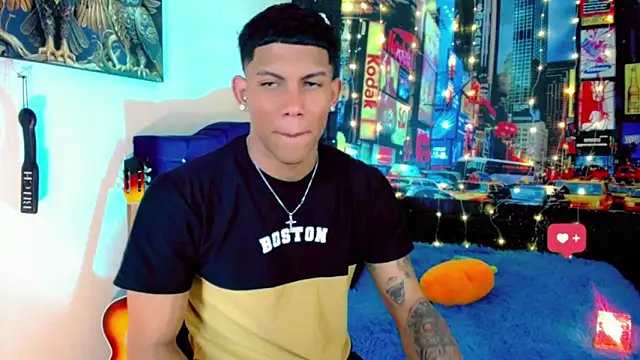 Damian latinxxx online show from January 13, 7:21 am