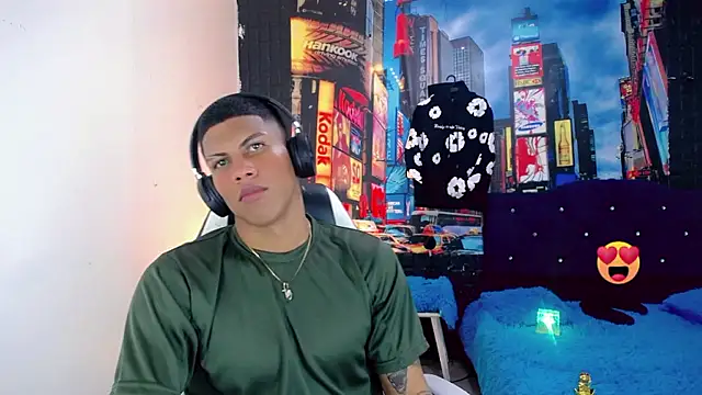 Damian latinxxx online show from December 7, 3:04 am