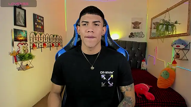 Damian latinxxx online show from February 5, 3:24 am