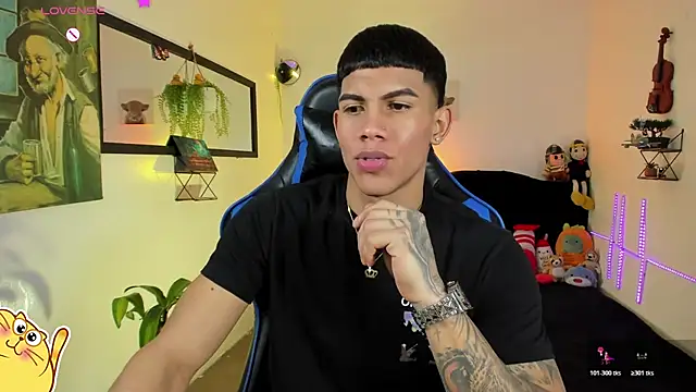 Damian latinxxx online show from March 20, 3:21 am