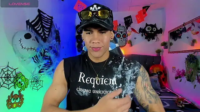 Damian latinxxx online show from October 9, 3:33 am