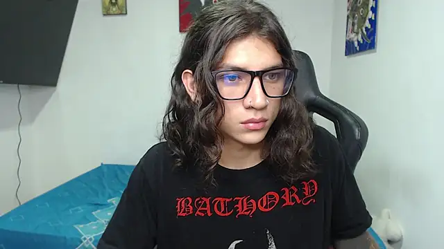 Snapshot of gabriel__manson chatting on December 19, 3:51 am gabriel manson online show from December 19, 3:51 am