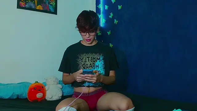 arnold laurent  online show from November 13, 7:13 am