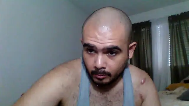 JooveyRose online show from November 13, 7:40 pm