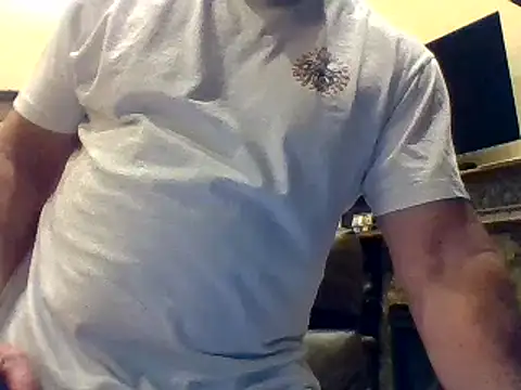 sluttydylan online show from February 8, 9:35 am