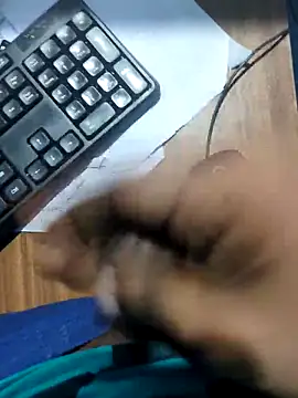 Snapshot of rajesh31tamil chatting on September 19, 2:06 pm rajesh31tamil online show from September 19, 2:06 pm