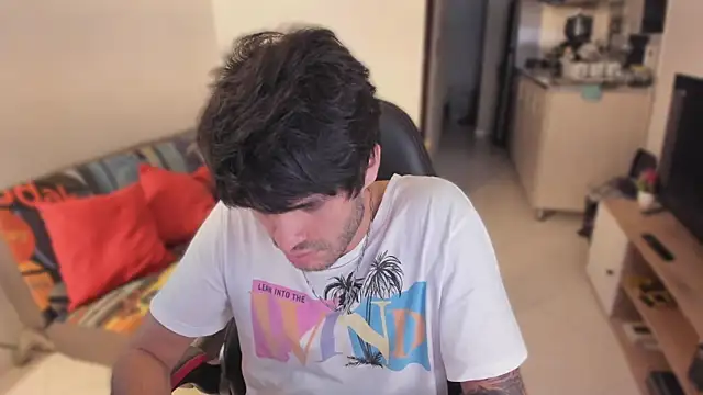 justin stark7 online show from October 18, 9:53 pm