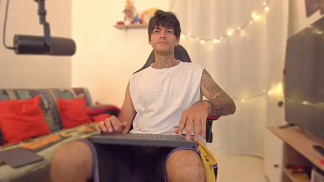 justin stark7 online show from February 10, 3:06 pm