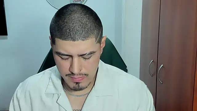 Baltazar Dupont online show from October 23, 12:30 pm