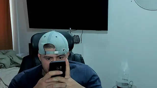 Baltazar Dupont online show from April 2, 1:41 pm