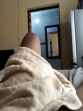 Snapshot of bigvendadick chatting on February 10, 10:53 am bigvendadick online show from February 10, 10:53 am