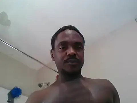 Snapshot of Hugedick0071 chatting on December 2, 6:08 pm Hugedick0071 online show from December 2, 6:08 pm