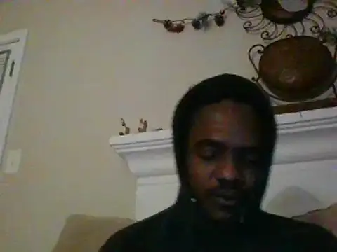 Snapshot of Hugedick0071 chatting on January 21, 5:06 am Hugedick0071 online show from January 21, 5:06 am