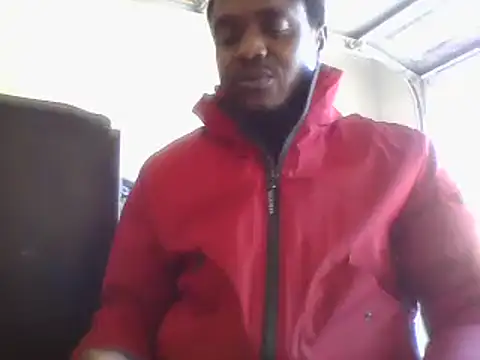 Snapshot of Hugedick0071 chatting on December 16, 4:27 pm Hugedick0071 online show from December 16, 4:27 pm