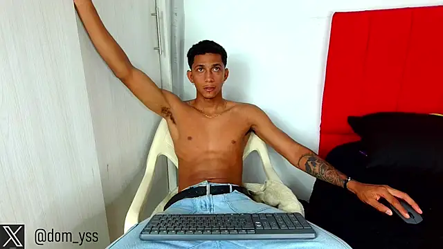 dominic smith  online show from March 6, 11:31 pm