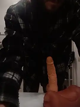 fattone95 online show from December 15, 7:44 pm