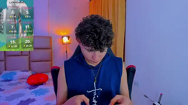 Nathan Bluee online show from March 4, 1:28 pm