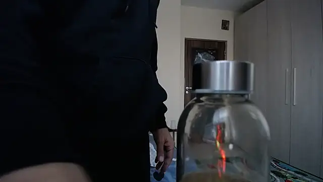 amydamarw online show from March 24, 4:28 am