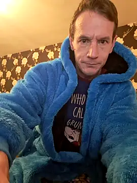 outdoorfun22 online show from February 20, 6:48 am