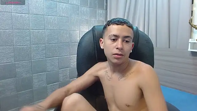 Xavii18 online show from November 21, 2:16 pm