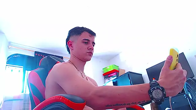 ADAM HOT online show from December 13, 8:04 pm