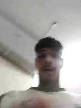 Ojonnhy71 online show from December 18, 4:39 pm