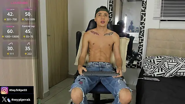 soyander03  online show from October 9, 9:58 am