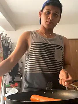 axel ps online show from October 13, 5:30 pm