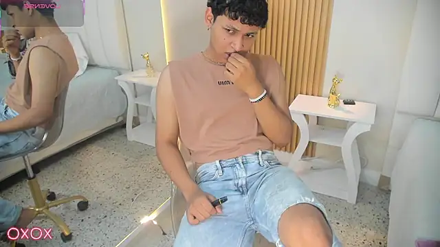 axel ps online show from October 17, 4:05 am