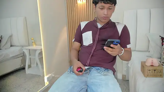 axel ps online show from October 23, 4:16 am