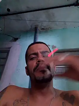 Srdan28 online show from April 16, 7:52 am