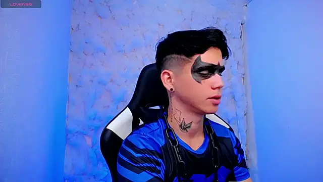 Tayson Rivers online show from October 31, 2:20 pm