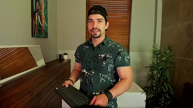 Ian Daviz online show from October 15, 12:24 pm