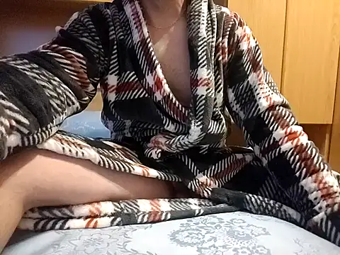 Snapshot of NeneTamy chatting on December 31, 3:20 pm NeneTamy online show from December 31, 3:20 pm