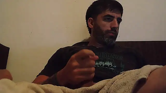 ozzypsico13 online show from October 14, 1:45 am