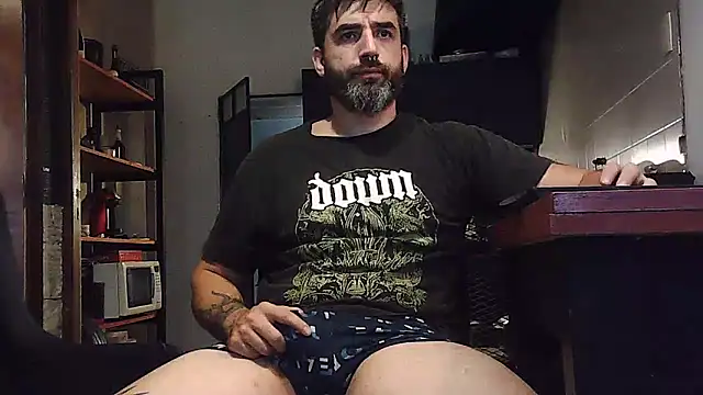 ozzypsico13 online show from February 17, 1:10 pm