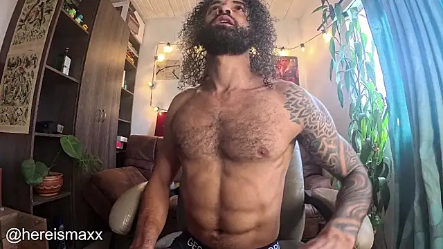 MaxG   online show from October 27, 5:26 pm