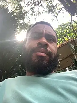 KaelMoreau online show from January 31, 7:45 pm